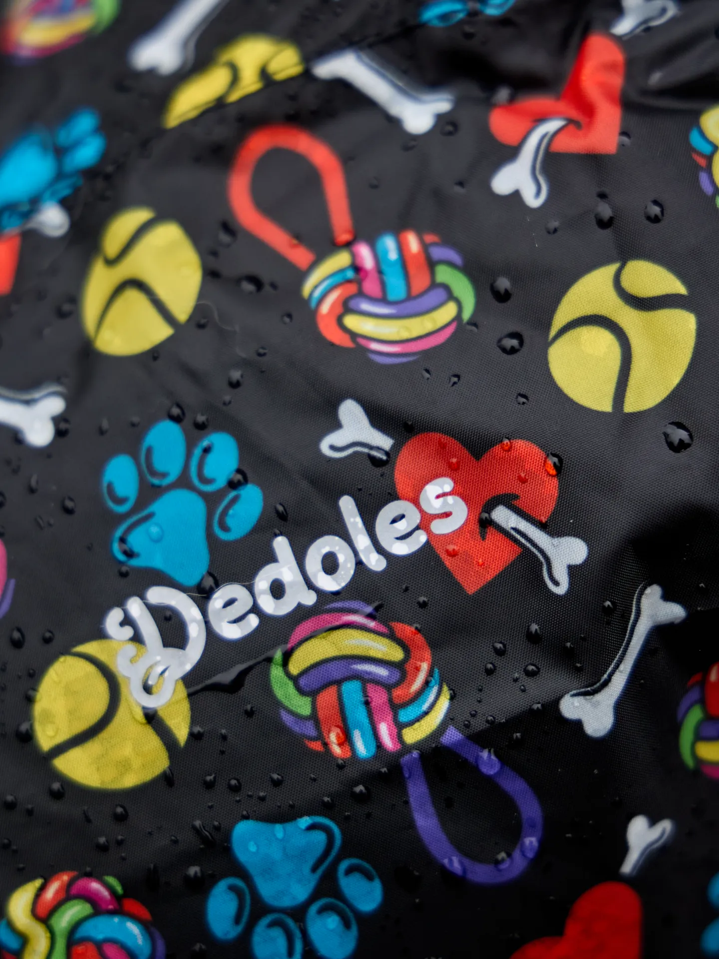 Manteau de pluie pour chien Petits coeurs et pattes - Image 9