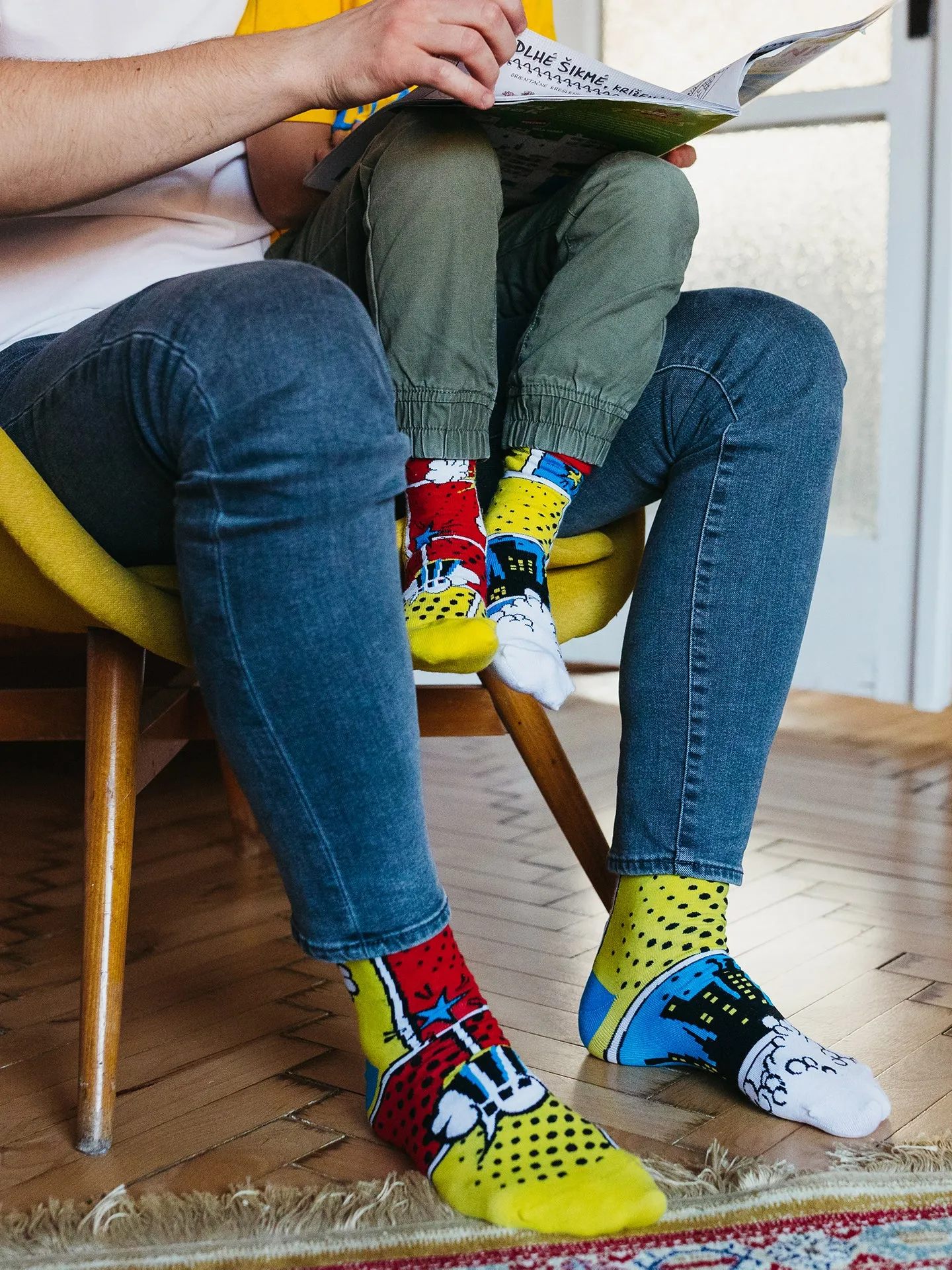 Chaussettes rigolotes pour enfants Bandes dessinées colorées - Image 4